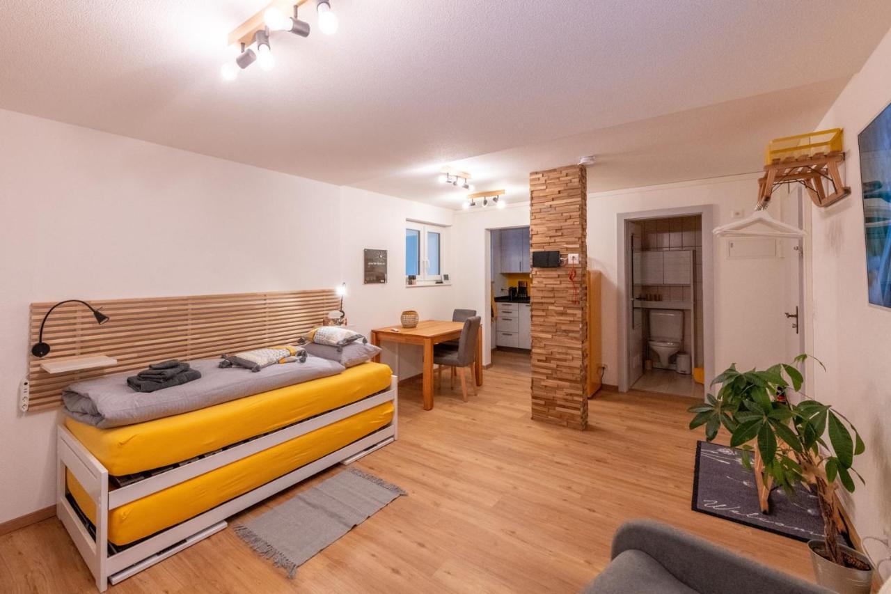Ambassador Yellow Home Grächen Екстериор снимка